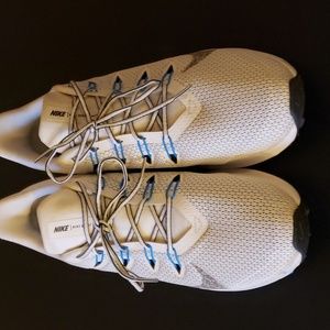 Nike Quest 2 White Blue Multi Color Men Running Shoes Sneakers CI3787-101 sz 11
